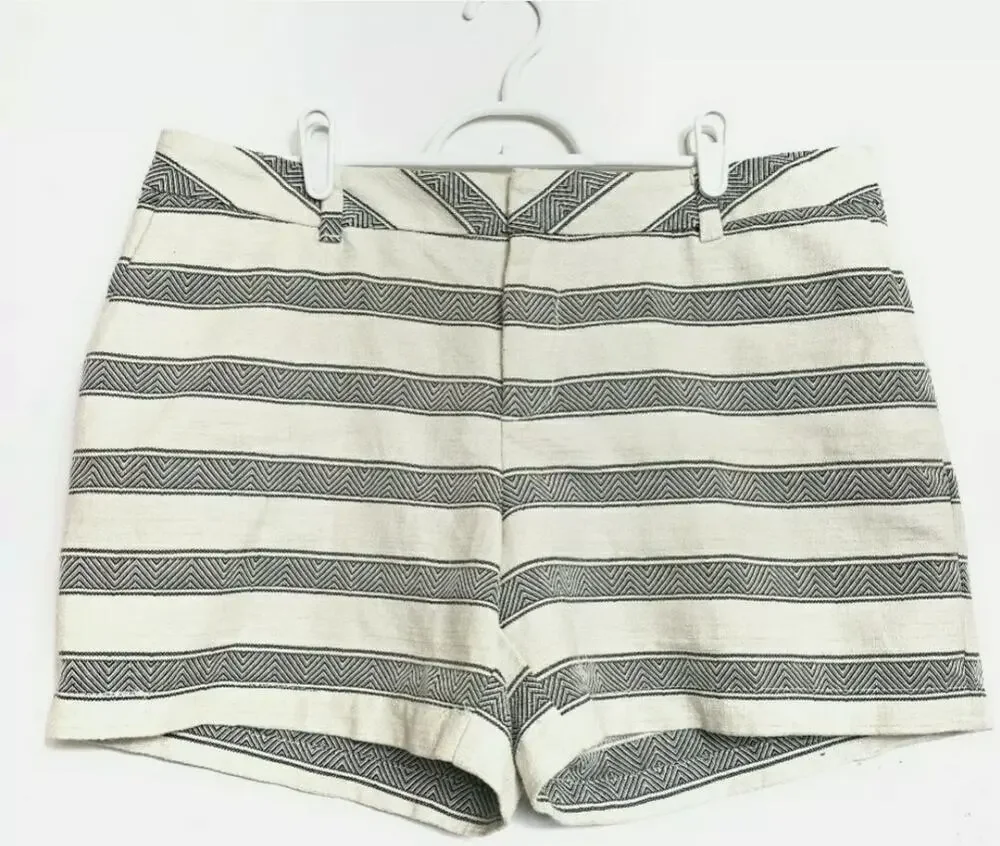 Liz Claiborne Cotton Striped Shorts Size 10